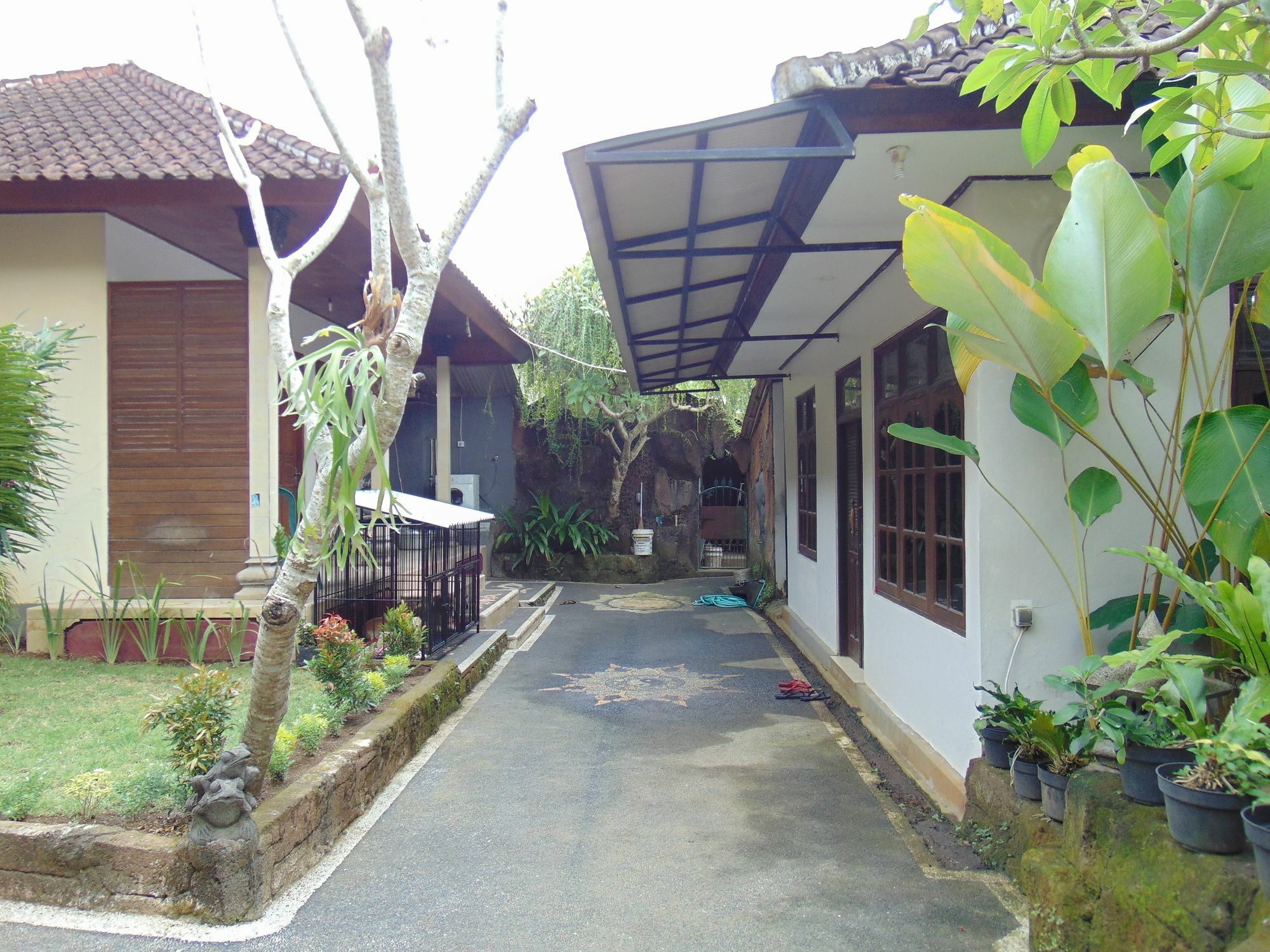 Dipondok Homestay Pecatu  ภายนอก รูปภาพ