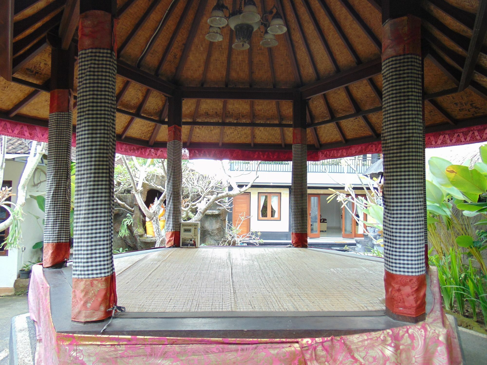 Dipondok Homestay Pecatu  ภายนอก รูปภาพ